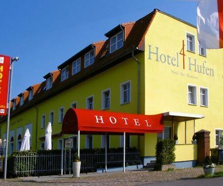 Hotel 4 Hufen Großziethen Esterno foto