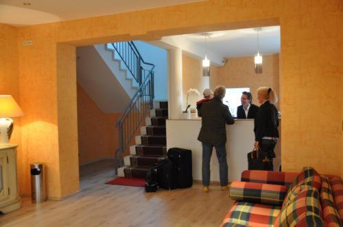 Hotel 4 Hufen Großziethen Esterno foto
