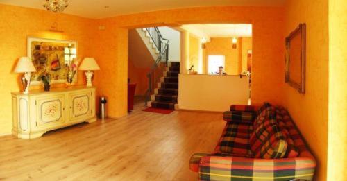 Hotel 4 Hufen Großziethen Esterno foto